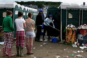 Our Guide to Surviving Music Festival Port-O-Potties